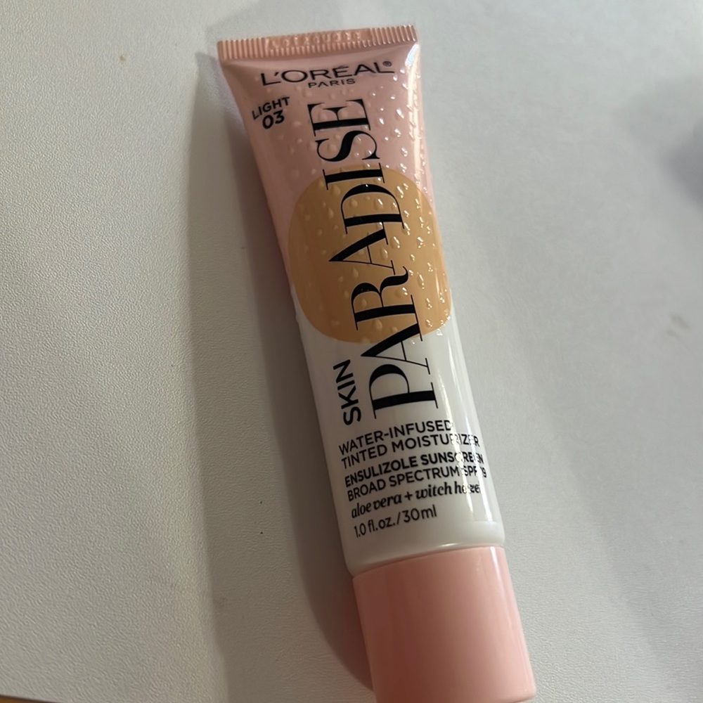 L’Oréal Paris tinted moisturizer
